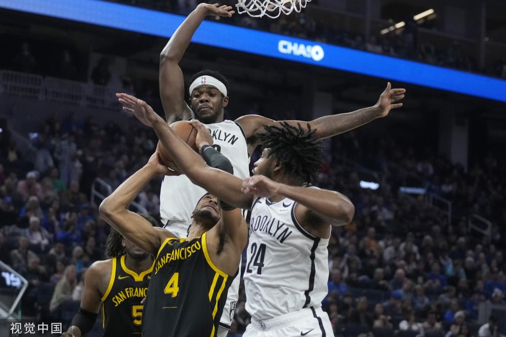 在他的职业 在他的职业