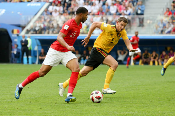 出令人难以 出令人难以